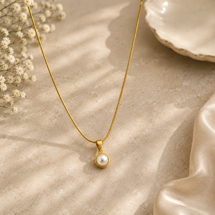 Tiny Pearl Pendant - 18k Gold Plated