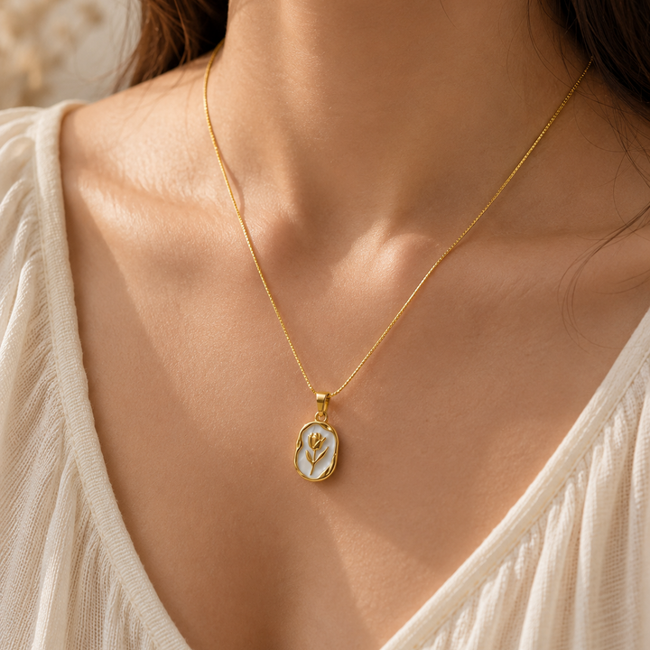 Tulip Pendant - 18k Gold Plated