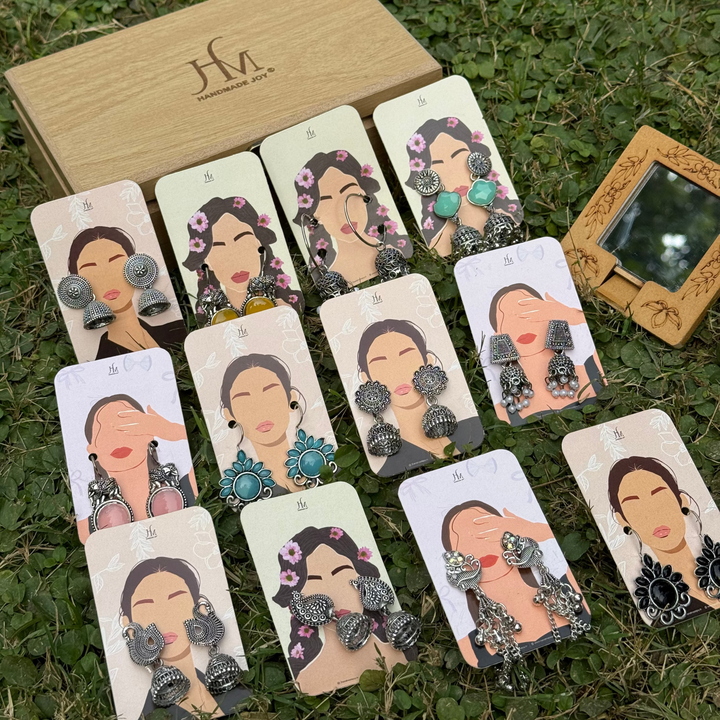 12 Random Jhumka Gift Set in Wooden Box with Mirror